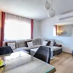 Zanic Apartman *