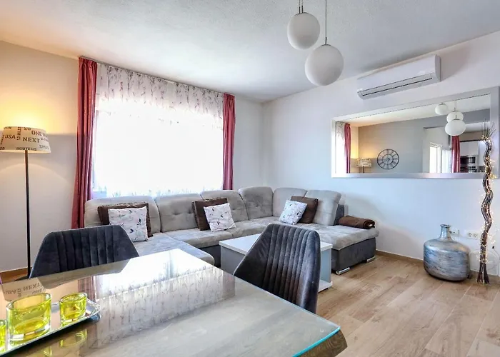 Zanic Apartamento *